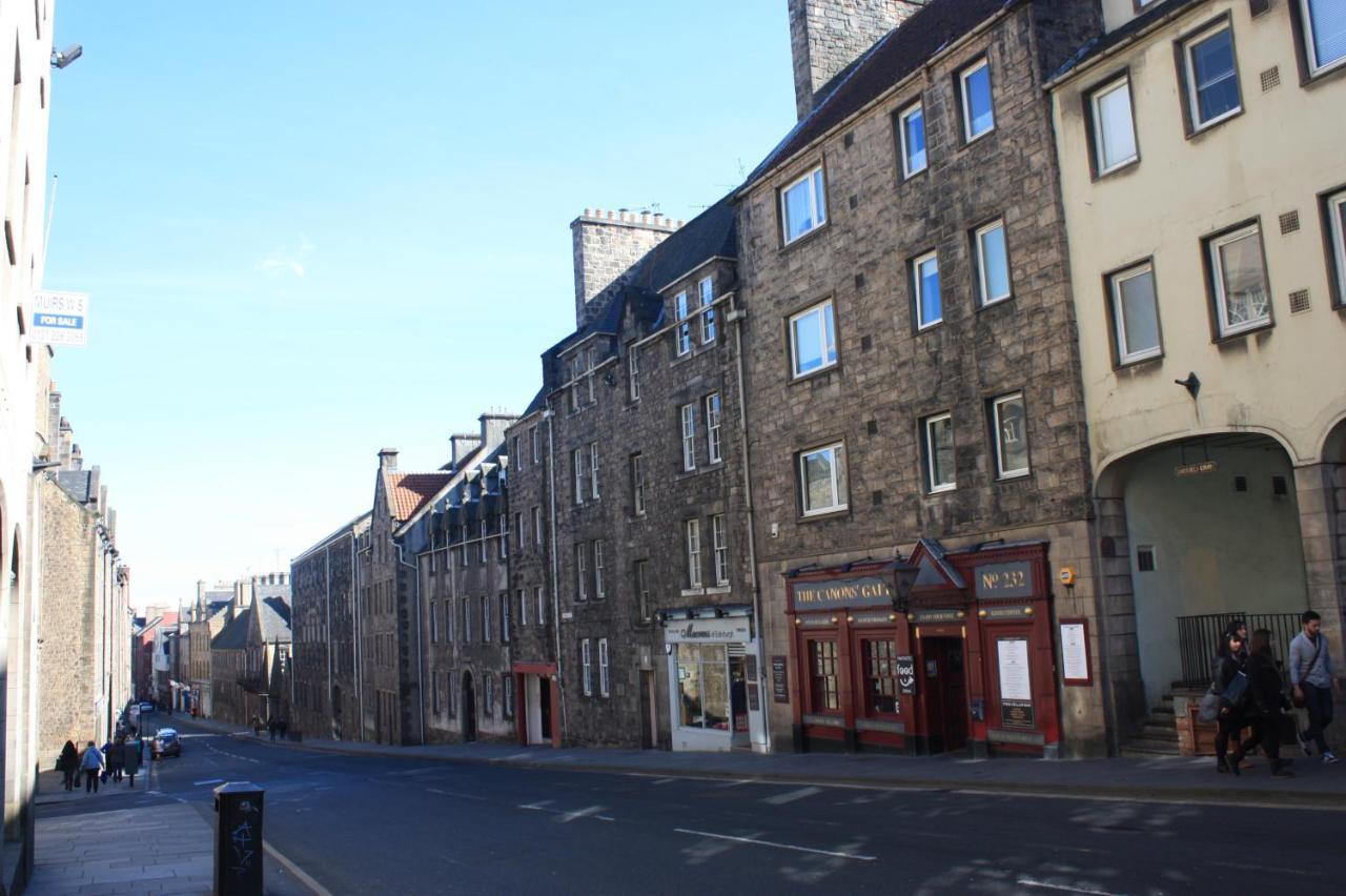 Royal Mile Famous Canongate Flat Edynburg Zewnętrze zdjęcie